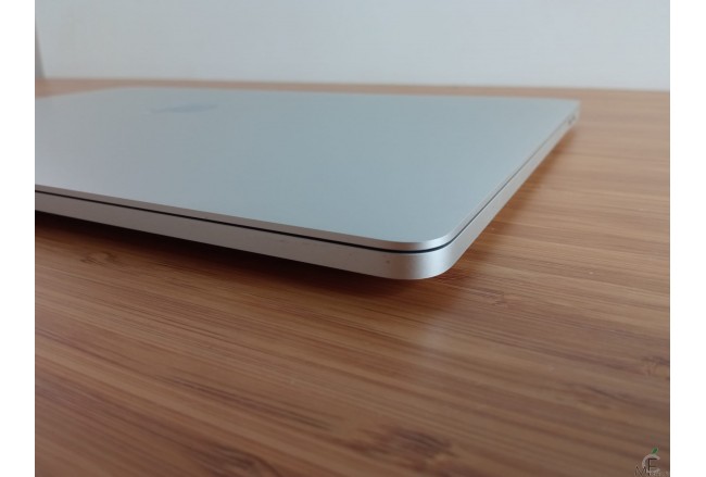 MacBook Pro 15 Touch Bar segunda mano