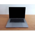 MacBook Pro 15 con Touch Bar i7 2,6Ghz (6 núcleos) - 32GB RAM - SSD 512GB - Radeon Pro 560X con 4 GB