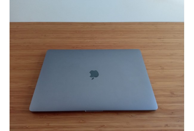 MacBook Pro 16 I7 2,6Ghz (6 NÚCLEOS)...