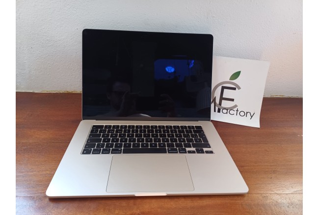 MacBook Air 15 - Chip M3 - 8GB RAM -...