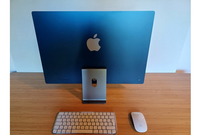 iMac 24 - Chip M1 - GPU de 8 núcleos...