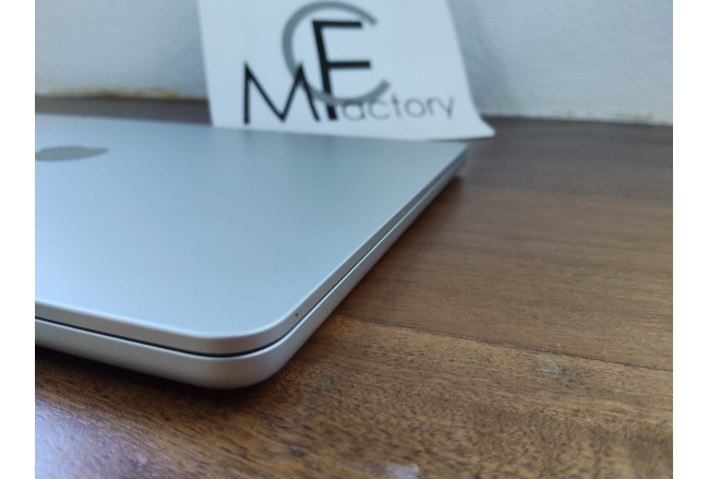 MacBook Air 13 -  Chip M5 (8 núcleos...