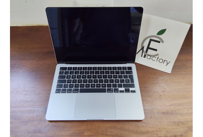 MacBook Air 13 -  Chip M5 (8 núcleos...