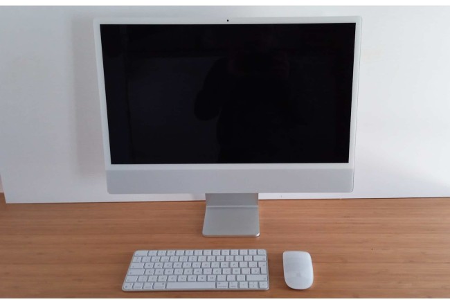 iMac 24 - Chip M1 - 7 núcleos GPU -...