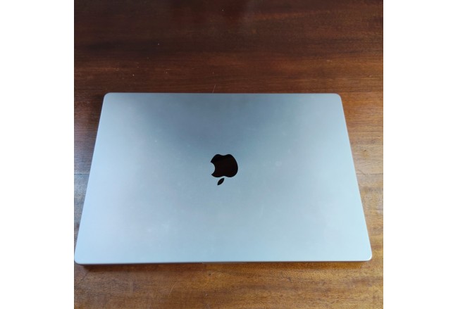 MacBook Pro 16 Chip M1 Max (GPU 32...