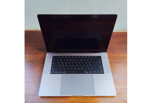 MacBook Pro 16 Chip M1 Max (GPU 32...